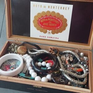 VTG Cigar Box filled with Mystery Jewelry Pirate booty loot Hidden Treasure